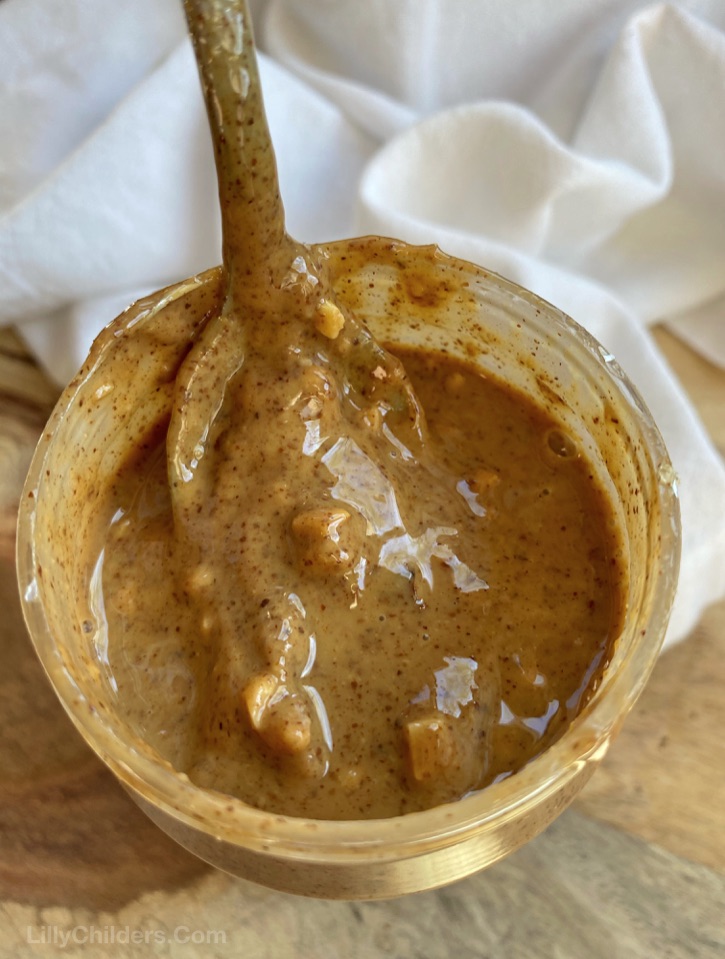 https://www.lillychilders.com/wp-content/uploads/2020/11/how-to-easily-stir-natural-peanut-butter-without-the-mess.jpg