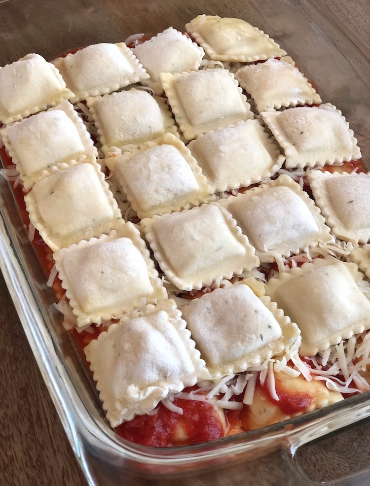 Frozen ravioli to the rescue! If you have a picky family with kids to feed, you've got to add this easy 3 ingredient dinner recipe to your weekly menu.