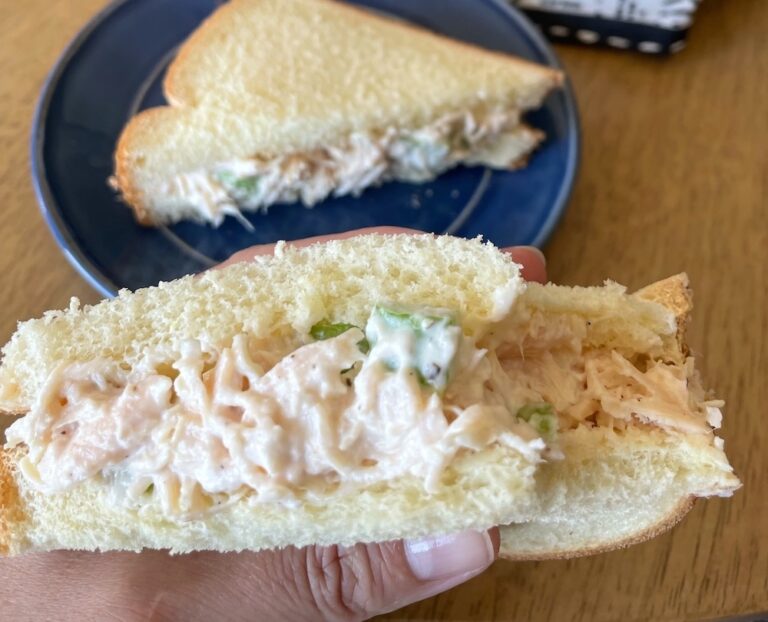 How to make a yummy chicken salad sandwich recipe with canned chicken, mayo, celery, and seasoning. Easy and delicious last minute cold lunch or dinner!